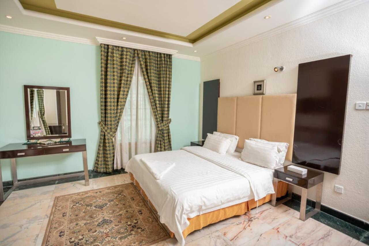 Delmon Hotel Suites Dżedda Zewnętrze zdjęcie