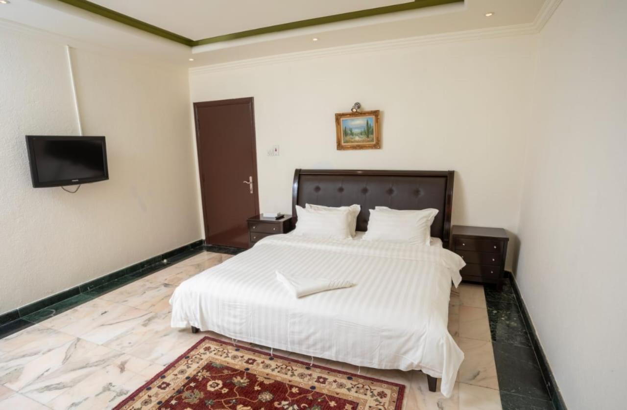 Delmon Hotel Suites Dżedda Zewnętrze zdjęcie