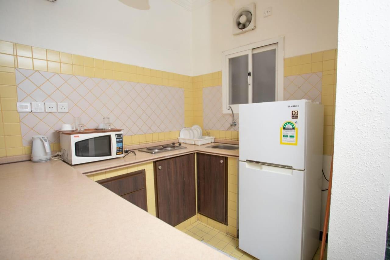 Delmon Hotel Suites Dżedda Zewnętrze zdjęcie