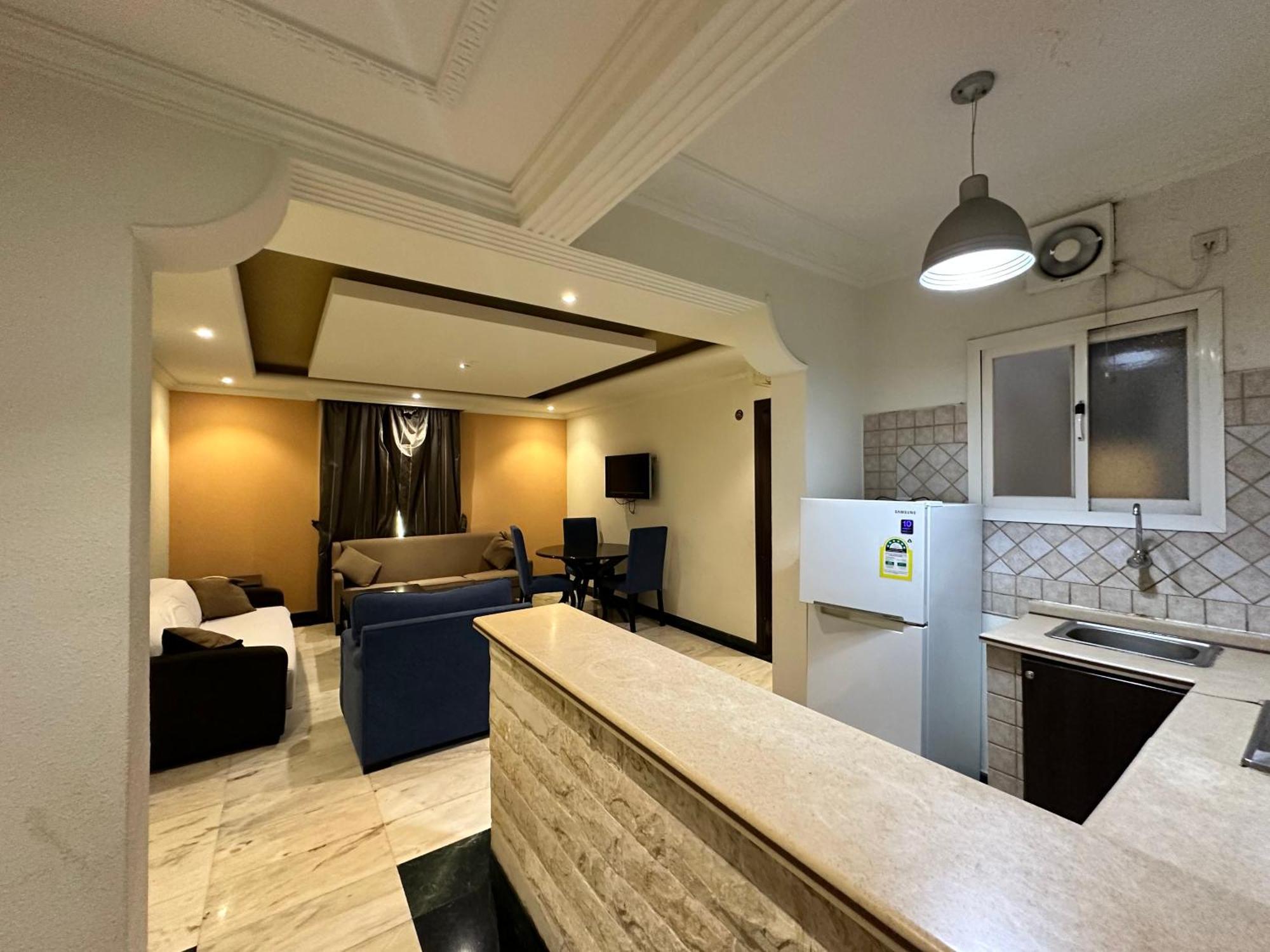 Delmon Hotel Suites Dżedda Zewnętrze zdjęcie