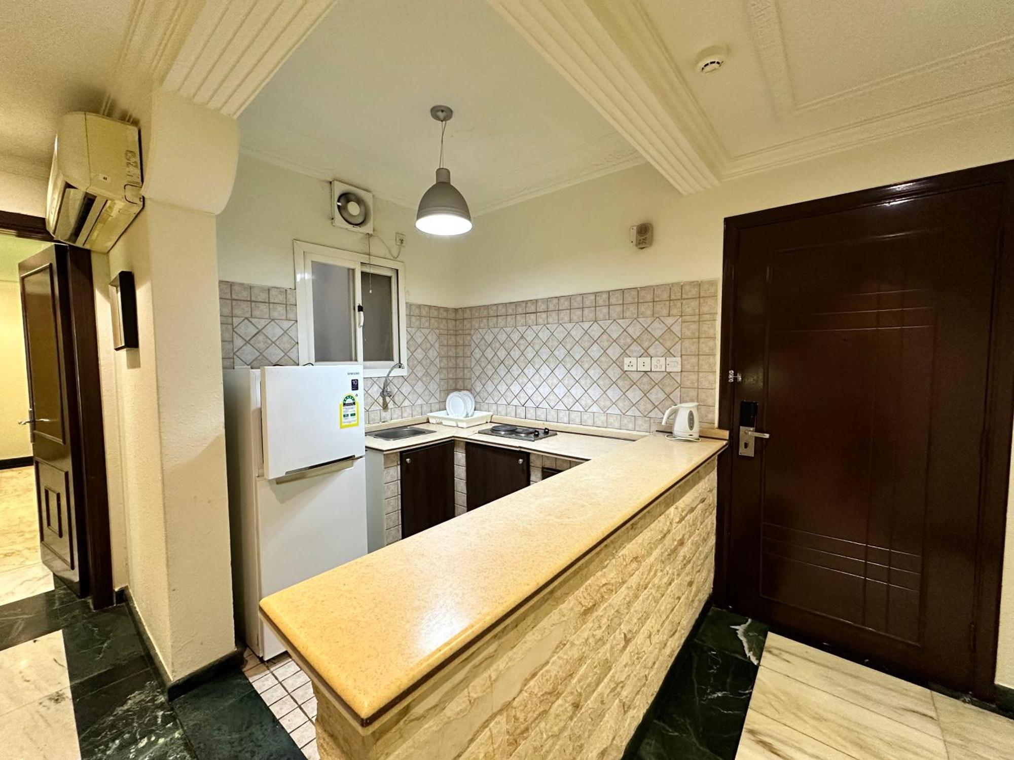 Delmon Hotel Suites Dżedda Zewnętrze zdjęcie