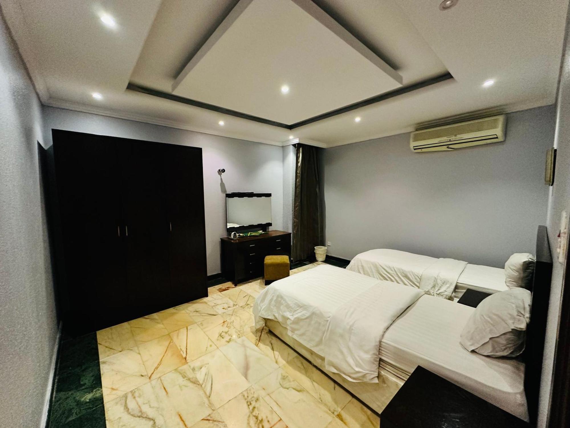 Delmon Hotel Suites Dżedda Zewnętrze zdjęcie